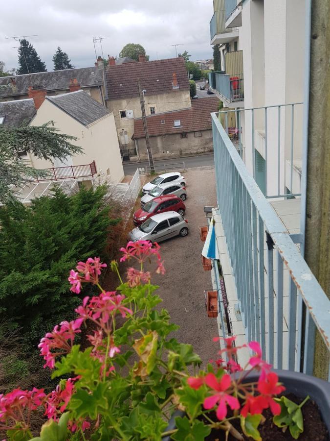 Chambres A Louer Dans Appartement Balcon - Wifi - Parking Gratuit Nevers Zewnętrze zdjęcie