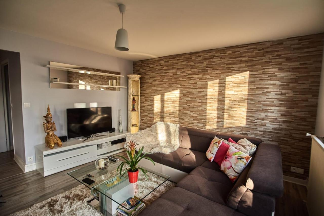 Chambres A Louer Dans Appartement Balcon - Wifi - Parking Gratuit Nevers Zewnętrze zdjęcie