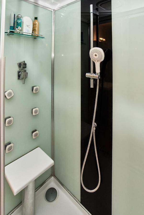 Chambres A Louer Dans Appartement Balcon - Wifi - Parking Gratuit Nevers Zewnętrze zdjęcie